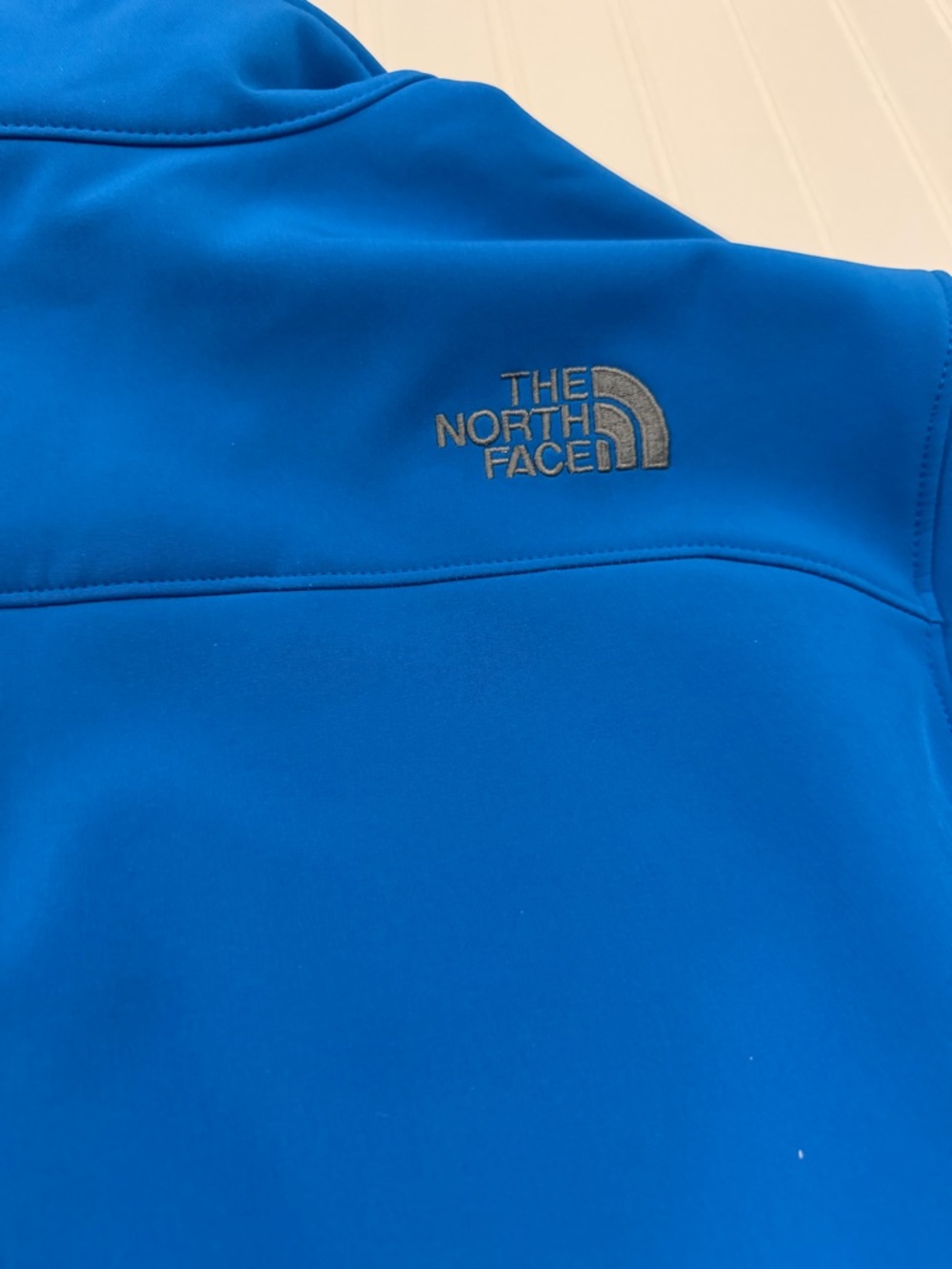 The North Face Men’s Electric Blue Lightweight Jacket Size S - Picture 7 of 11